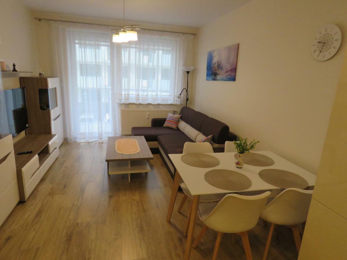 Blizej Morza U Jacka Z Garazem Apartment Kolobrzeg Bagian luar foto