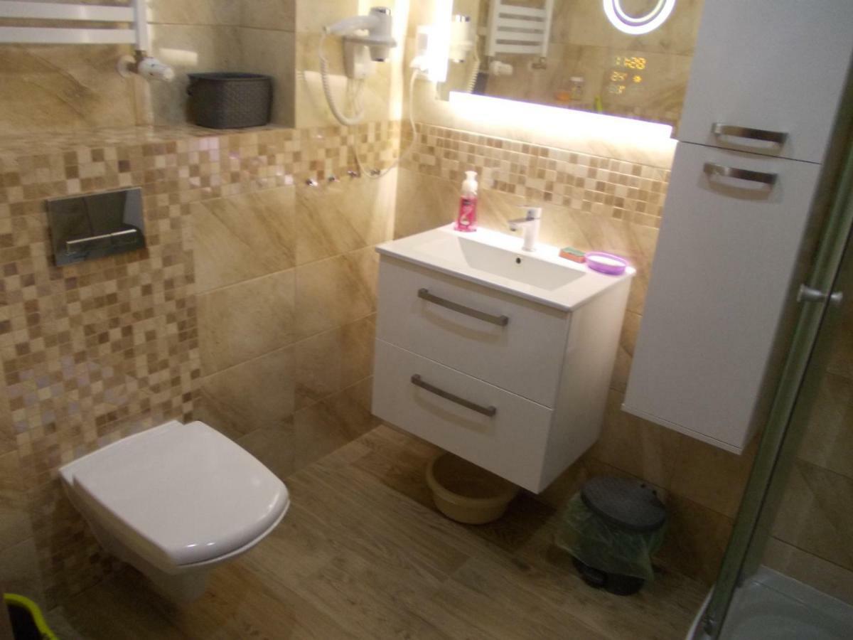 Blizej Morza U Jacka Z Garazem Apartment Kolobrzeg Bagian luar foto